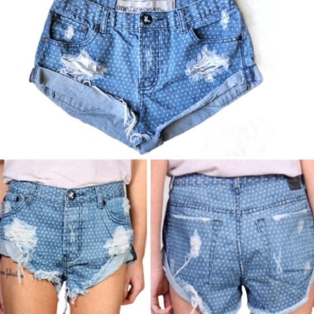 ONE TEASPOON 'Bandit' distressed polka
dot denim shorts. Cutoff and cuffed. - Picture 3 of 7